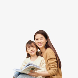 温馨母女读书